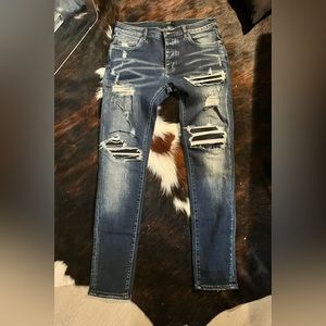 Amiri Distressed Jeans